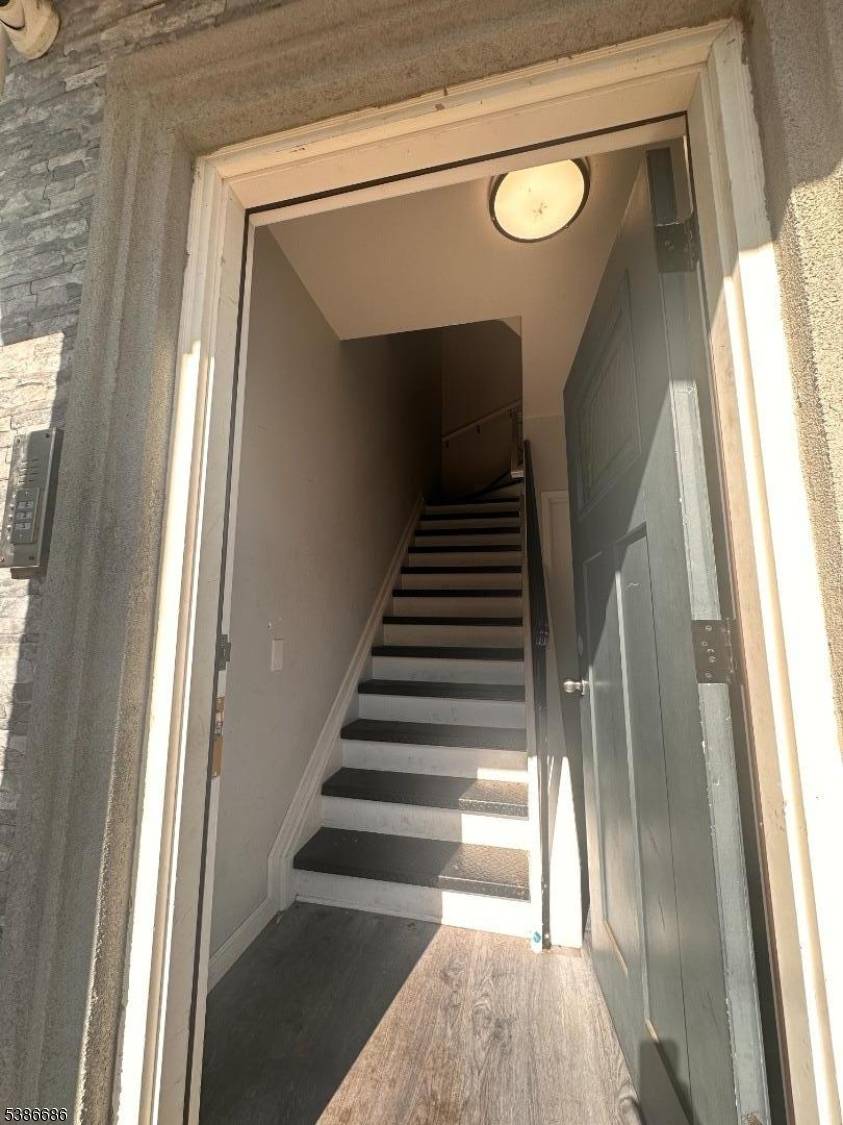 Paterson City, NJ 07524,154 Butler St