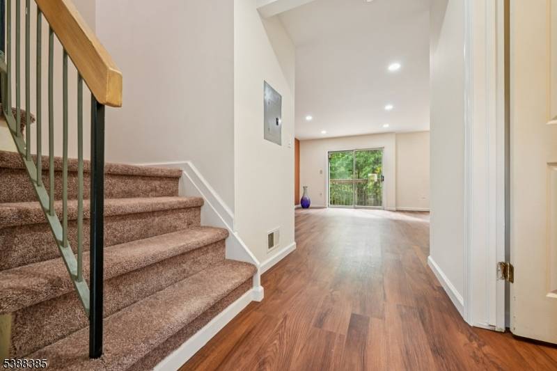 Woodbridge Twp., NJ 07001,2503 Madaline Dr #2503