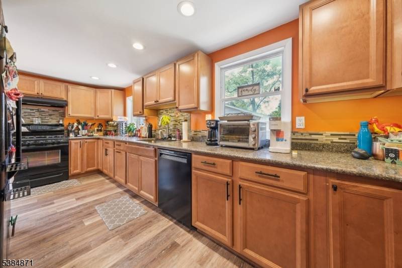 Monroe Twp., NJ 08831,47 Thomas St