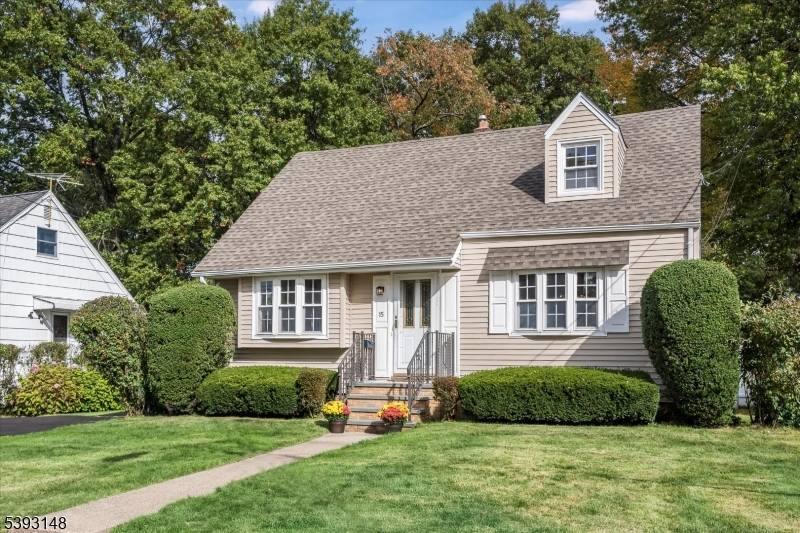 Bloomfield Twp., NJ 07003,15 Andover Pl