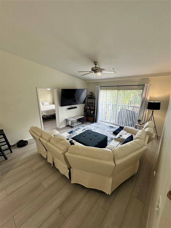 Fort Lauderdale, FL 33316,2131 SE 10th Ave #1120