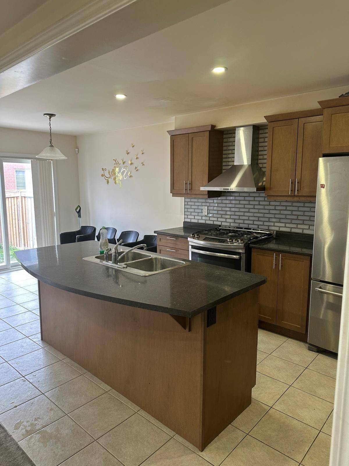 Brampton, ON L7A 4P5,30 Stedford CRES