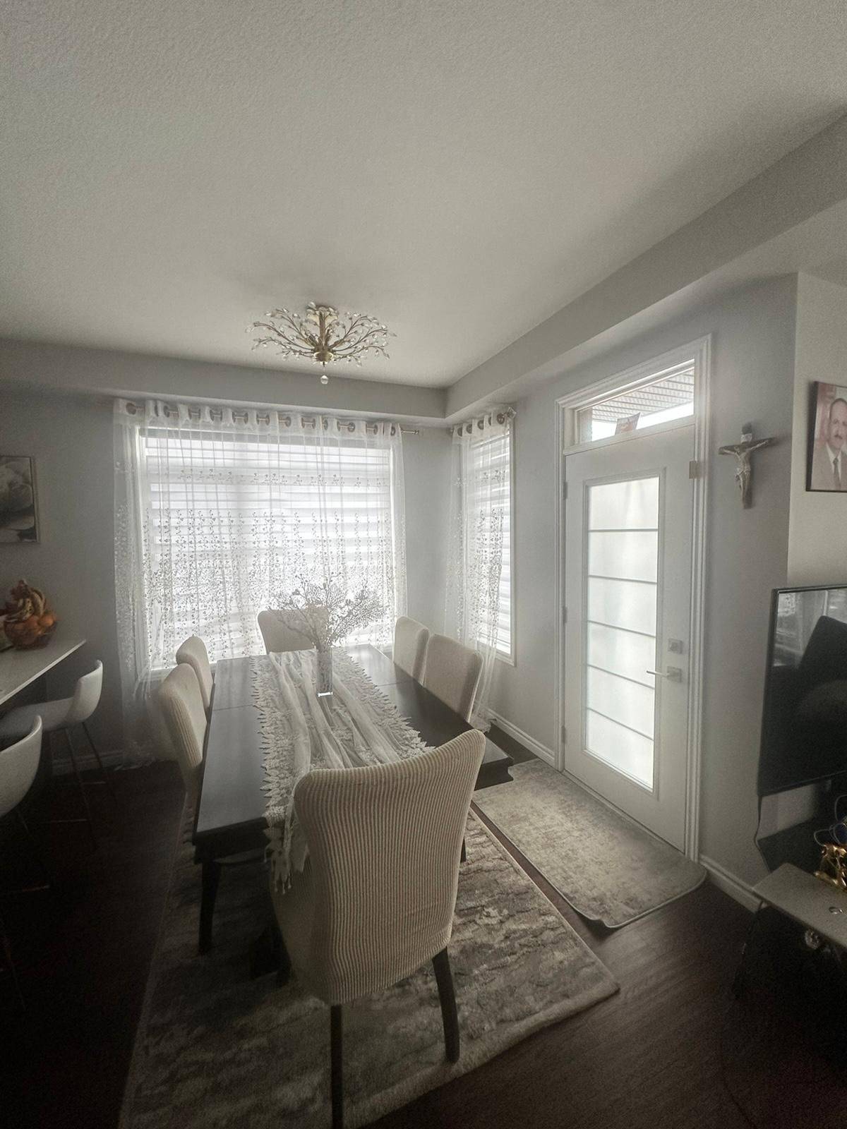 Hamilton, ON L8J 0L9,30 Times Square BLVD #66