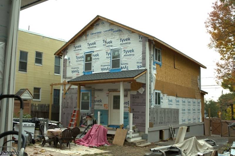 Newark City, NJ 07112,39 Wolcott Ter