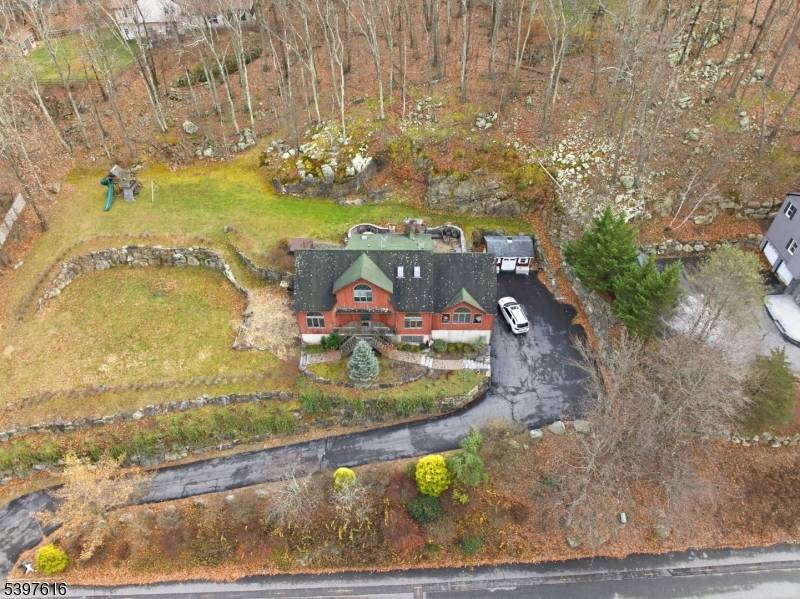 Byram Twp., NJ 07874,11 Joan Dr