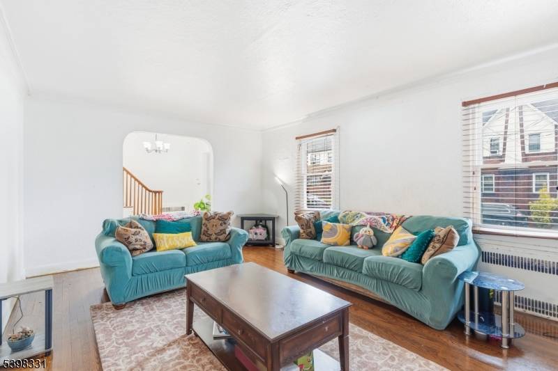 Hillside Twp., NJ 07205,327 Field Pl