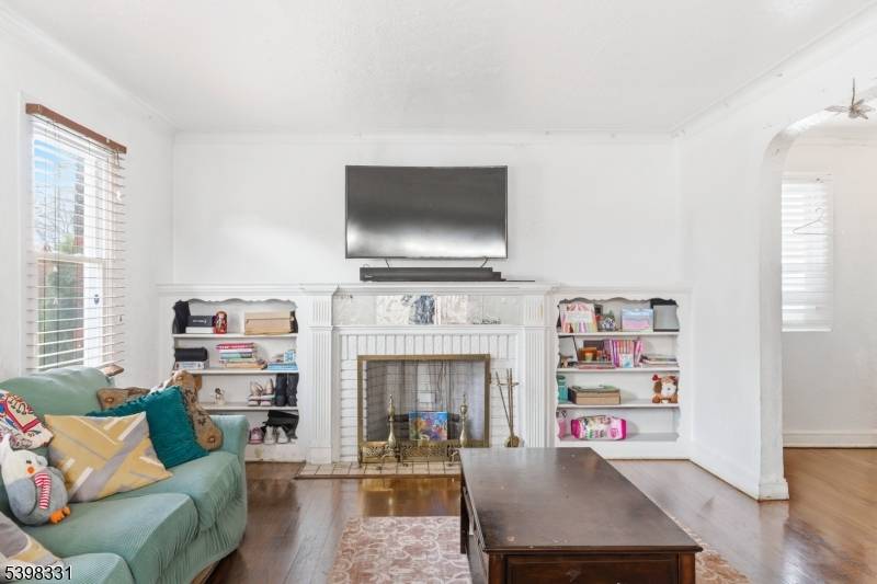 Hillside Twp., NJ 07205,327 Field Pl