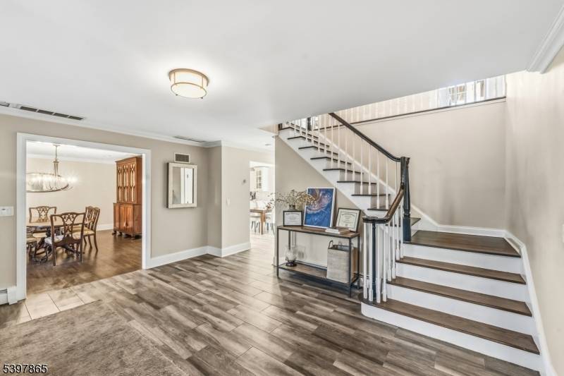 Old Tappan Boro, NJ 07675,27 Pine Hill Rd