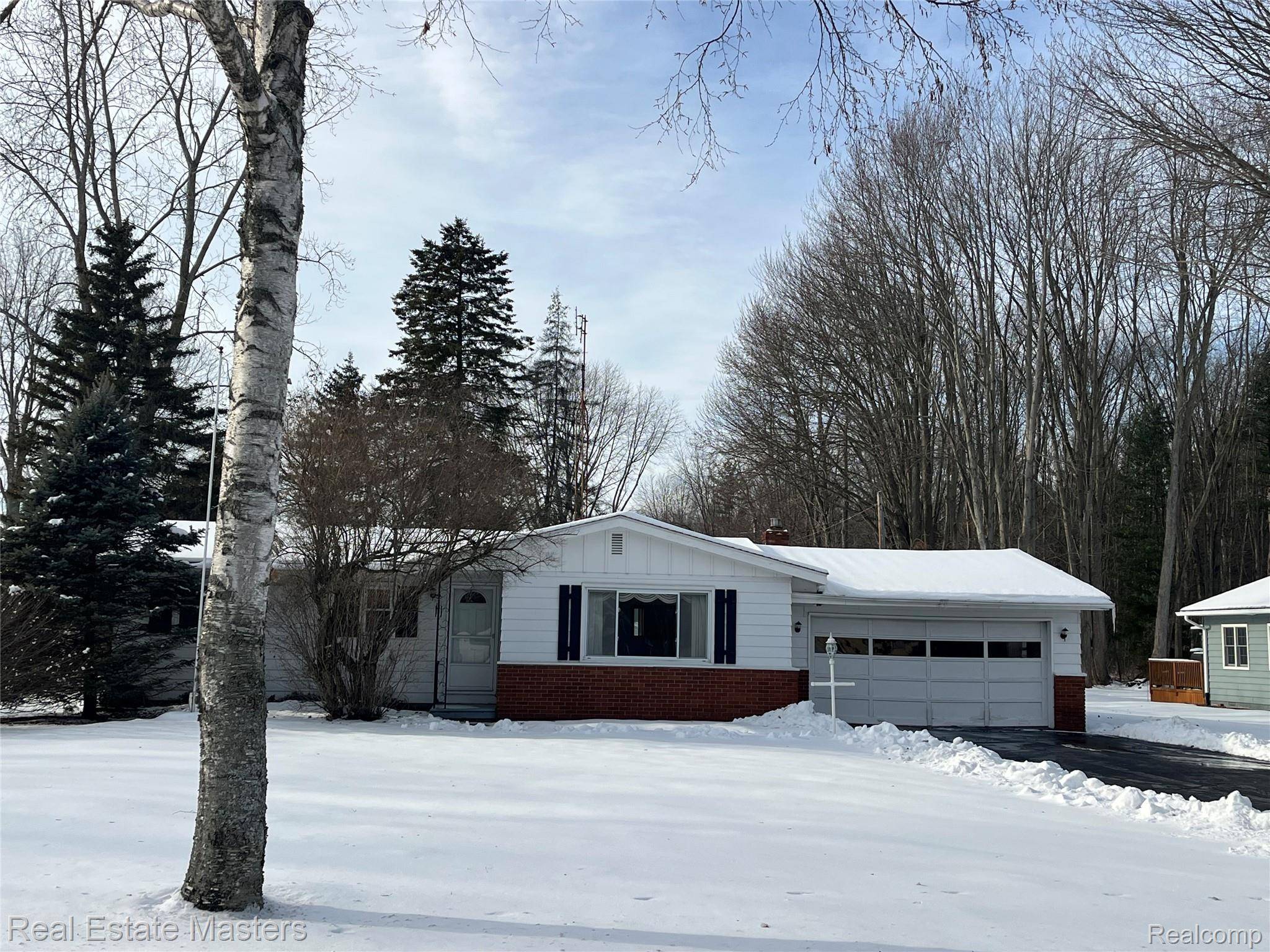 Fort Gratiot, MI 48059,4291 Parker RD