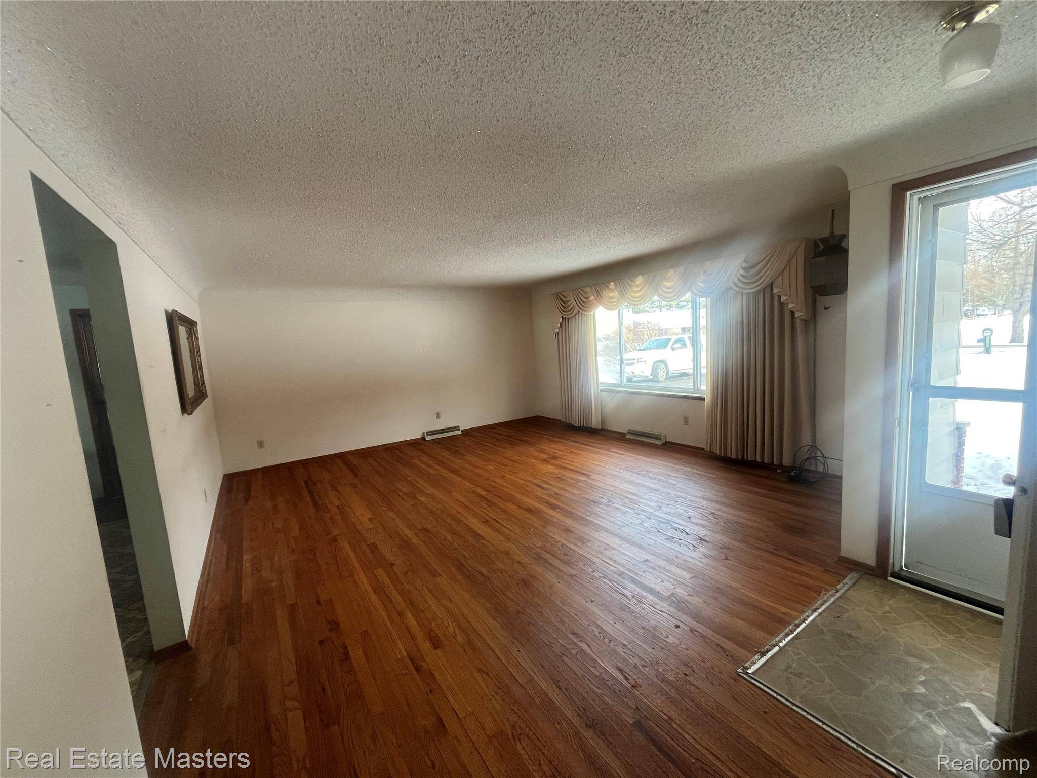 Fort Gratiot, MI 48059,4291 Parker RD