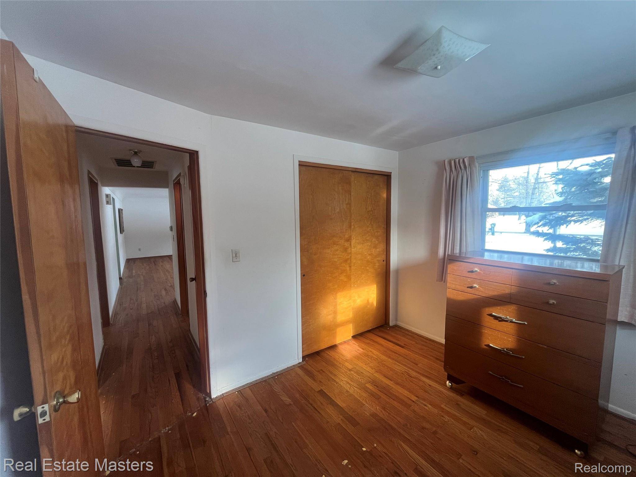 Fort Gratiot, MI 48059,4291 Parker RD