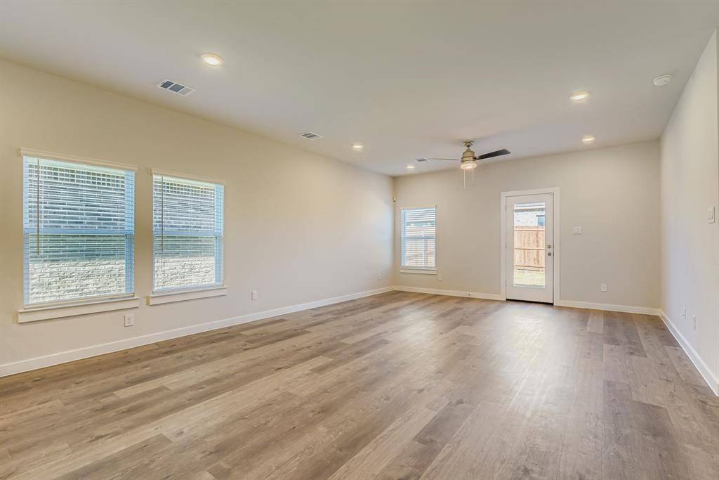 Red Oak, TX 75154,306 Amberville Drive