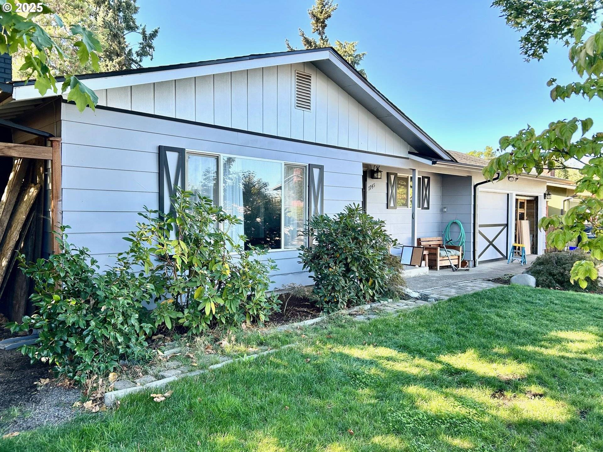 Springfield, OR 97477,1745 T ST