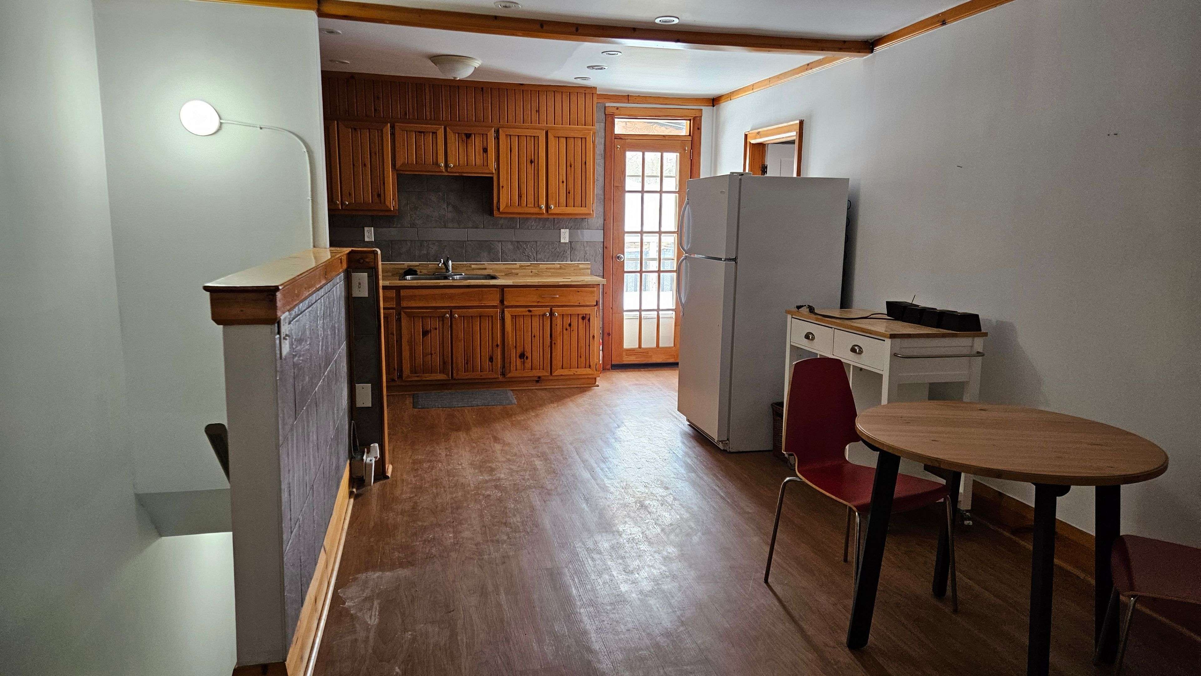 King, ON L0G 1T0,250 Main ST #5