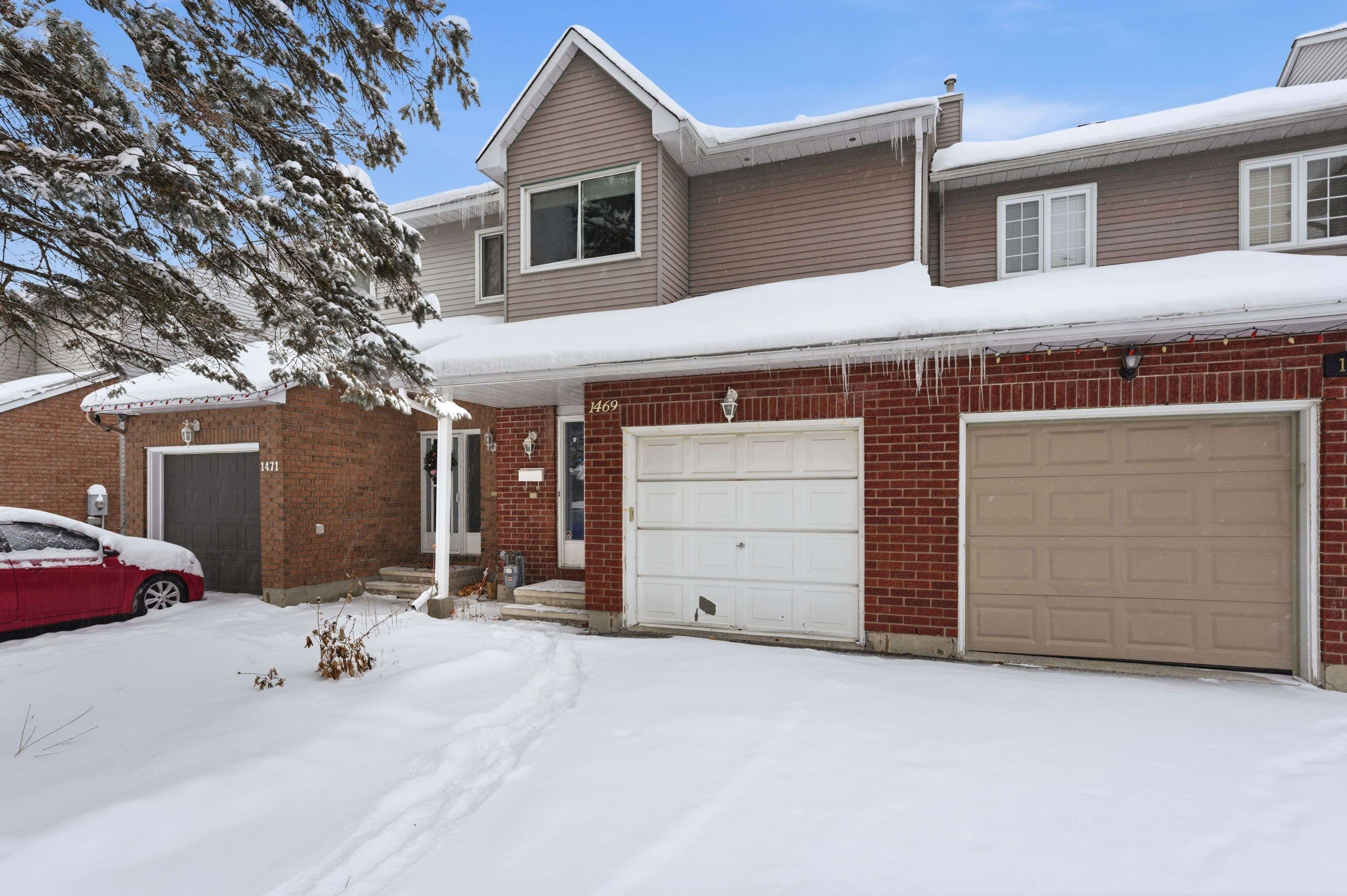 Orleans - Cumberland And Area, ON K4A 3G6,1469 Briarfield CRES
