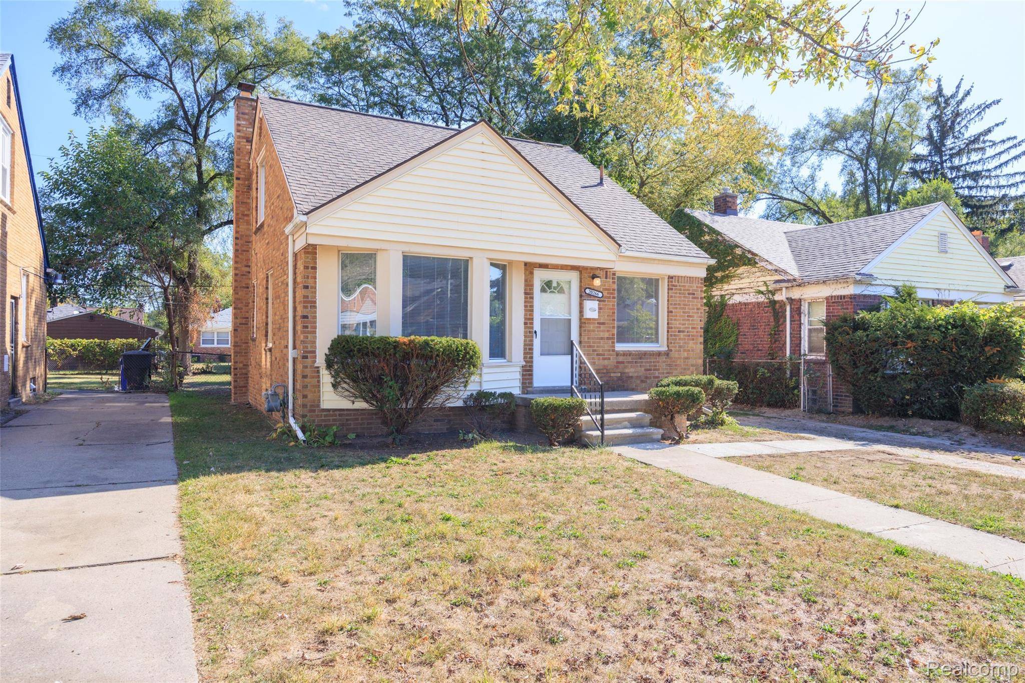 Detroit, MI 48219,20266 Greydale AVE