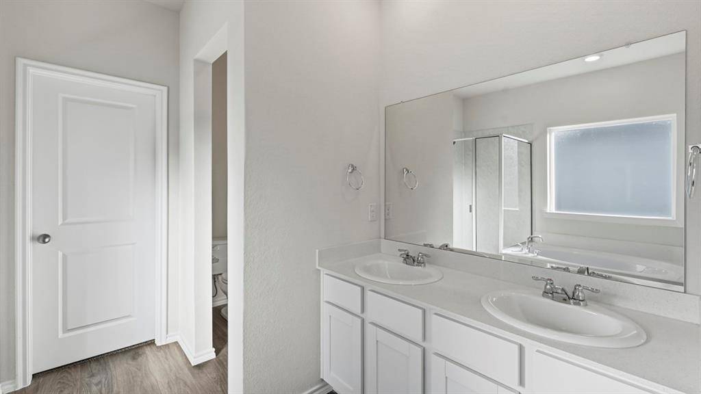 Pilot Point, TX 76258,765 Tiger Lily Way