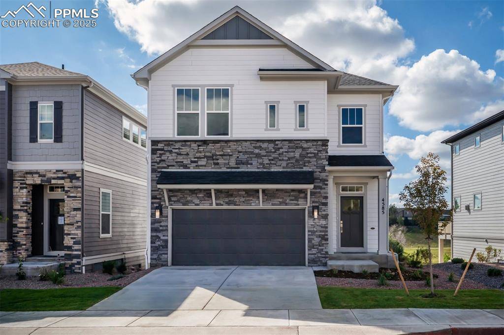 Colorado Springs, CO 80918,4585 Peak Crest VW