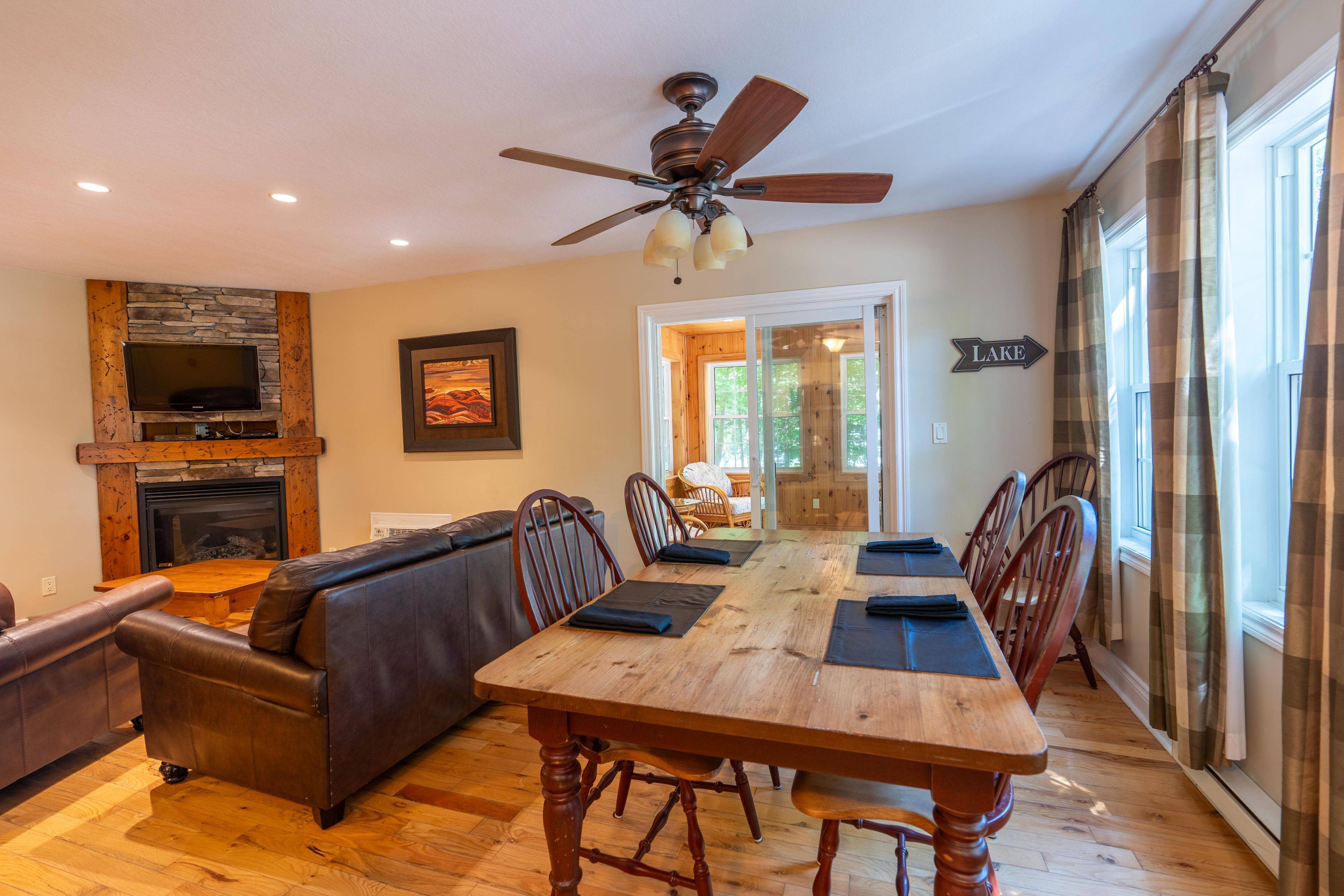 Lake Of Bays, ON P0A 1H0,1052 Rat Bay RD #111-2