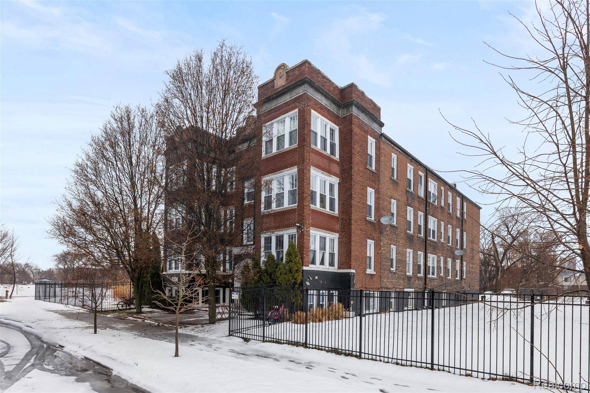 Detroit, MI 48206,7536 Dunedin Unit E ST