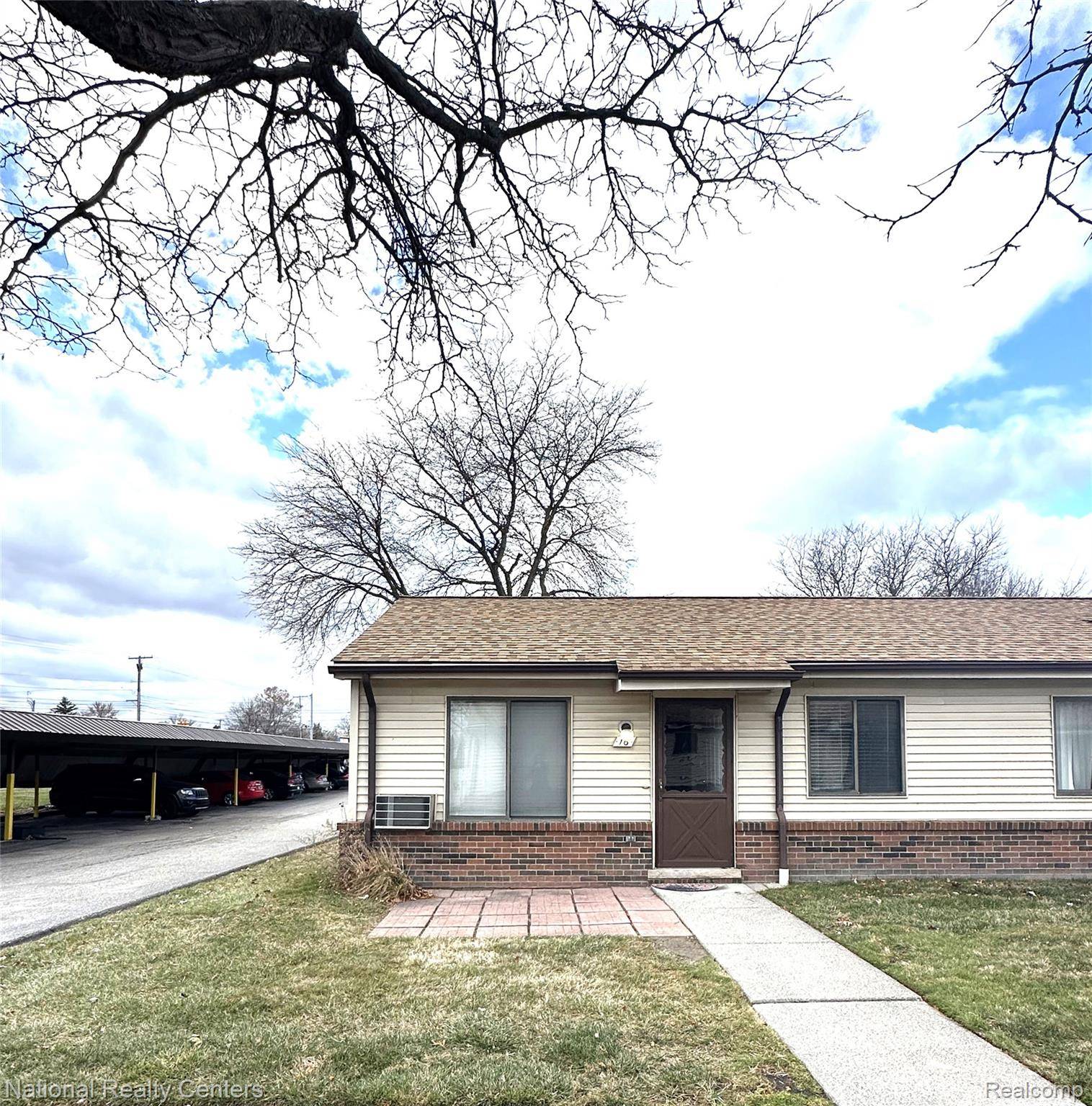 Roseville, MI 48066,30010 Utica RD #16