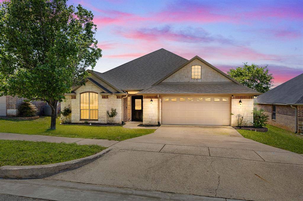 Tyler, TX 75703,1625 Skidmore Lane