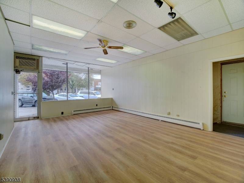 Kenilworth Boro, NJ 07033,510 Boulevard