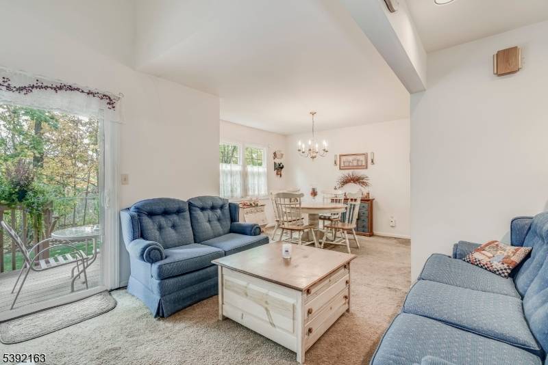 Newton Town, NJ 07860,76 Carriage Ln