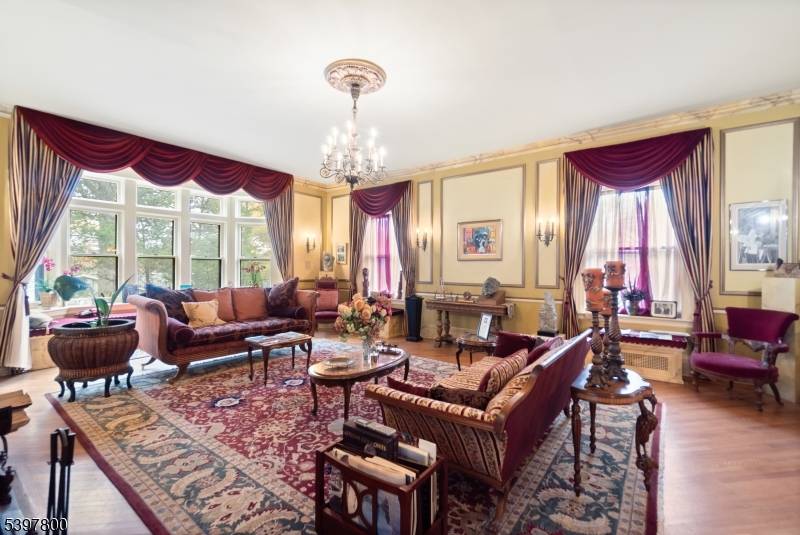 West Orange Twp., NJ 07052,90 Gregory Ave.