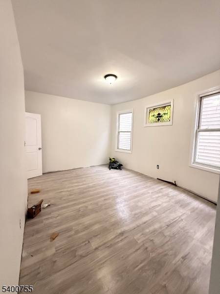 Jersey City, NJ 07305,221 Bayview Ave