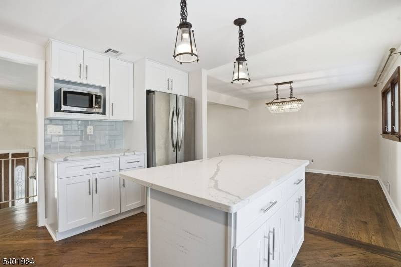 Livingston Twp., NJ 07039,95 Martin Rd