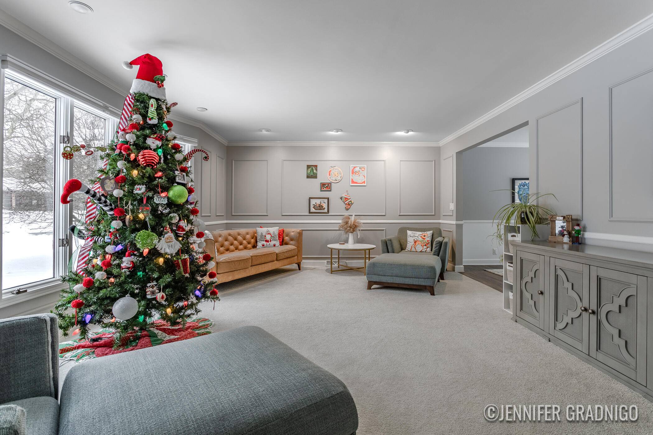 Holland, MI 49423,160 Sorrento DR