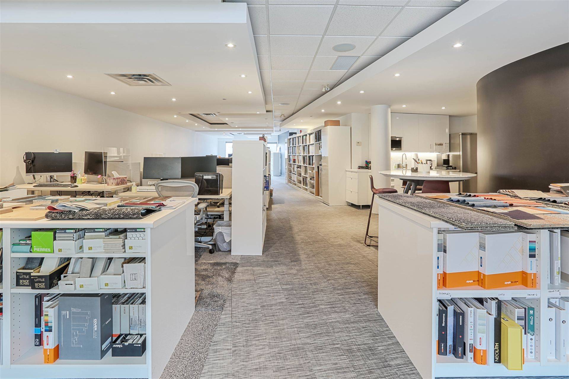 Toronto C02, ON M5R 1K6,354 Davenport RD #200