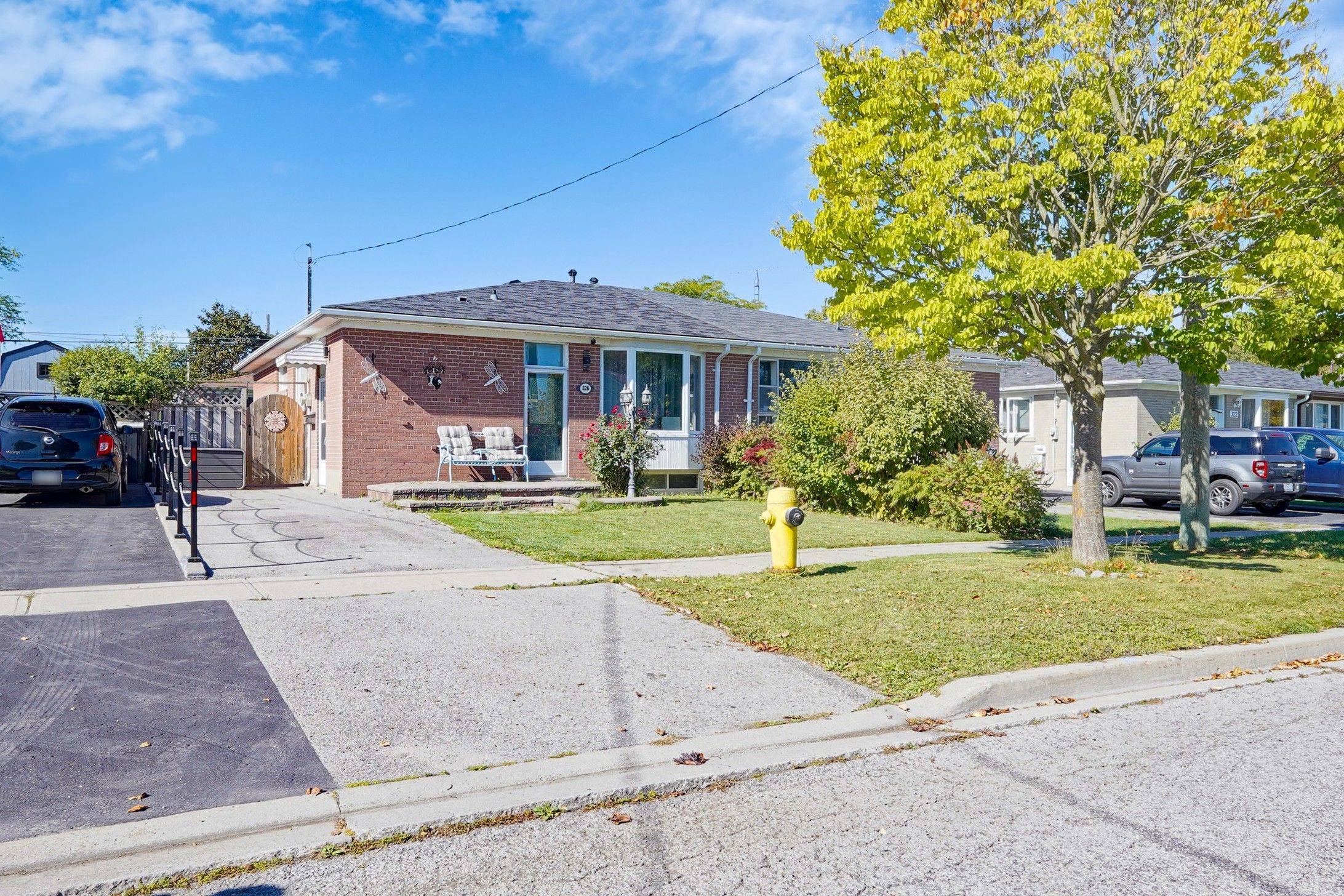 Whitby, ON L1N 1Z3,326 Rosedale DR W #Bsmt