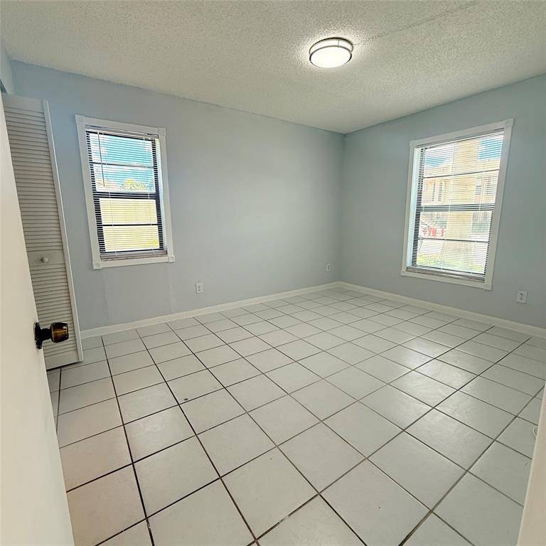 Boca Raton, FL 33428,9466 Boca Cove Cir 305