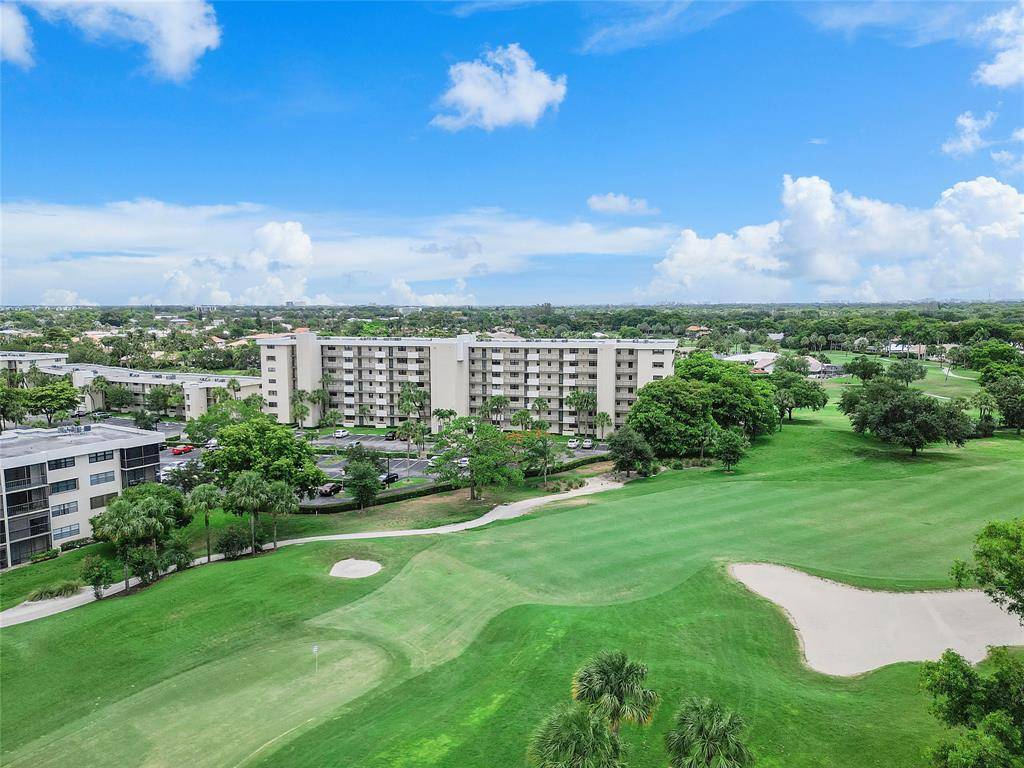 Deerfield Beach, FL 33442,2430 Deer Creek Country Club Blvd #406