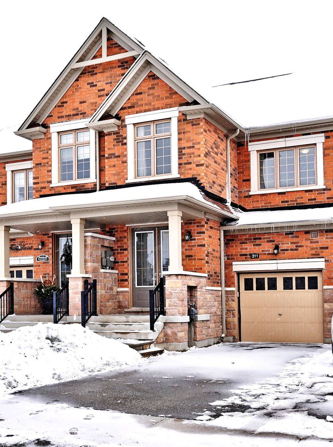 East Gwillimbury, ON L9N 0V4,311 Silk Twist DR