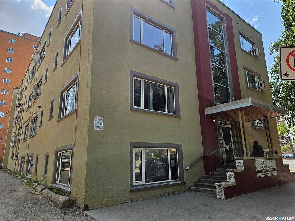 Saskatoon, SK S7K 2M3,400 4th AVENUE N #41