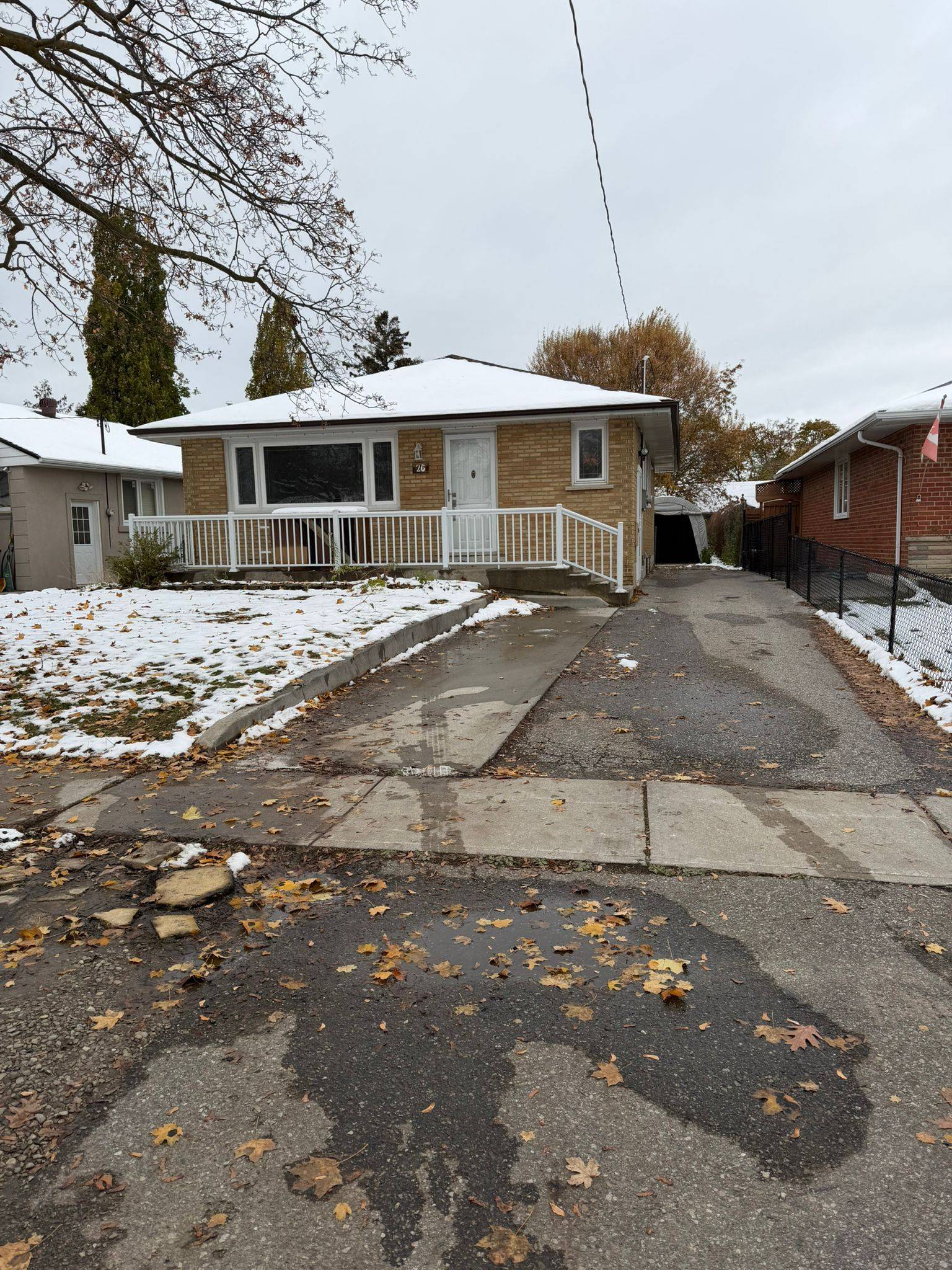 Toronto W10, ON M9W 2R2,26 Moncrieff DR #Upper