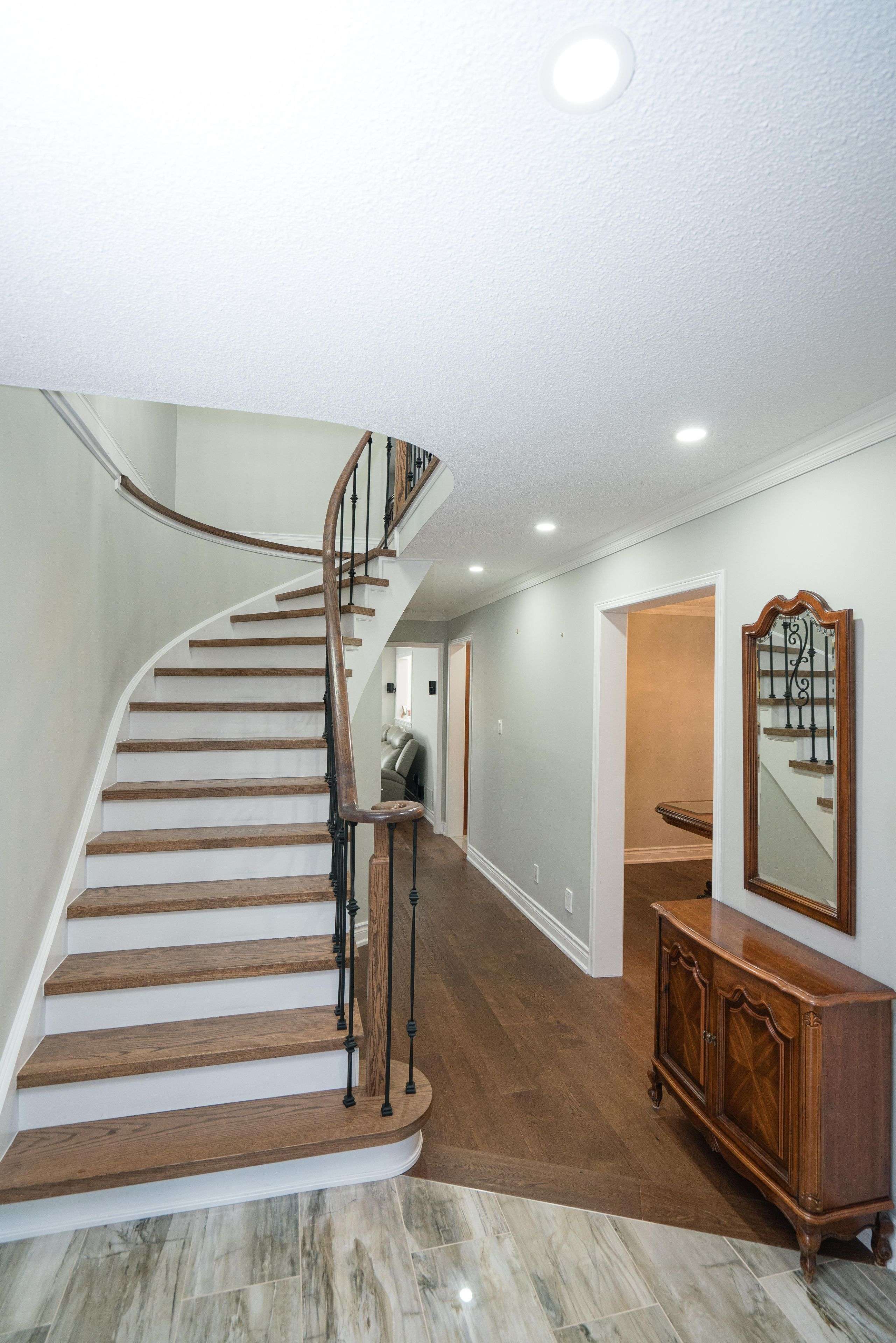 Mississauga, ON L5R 1P4,4464 Weymouth Commons CRES