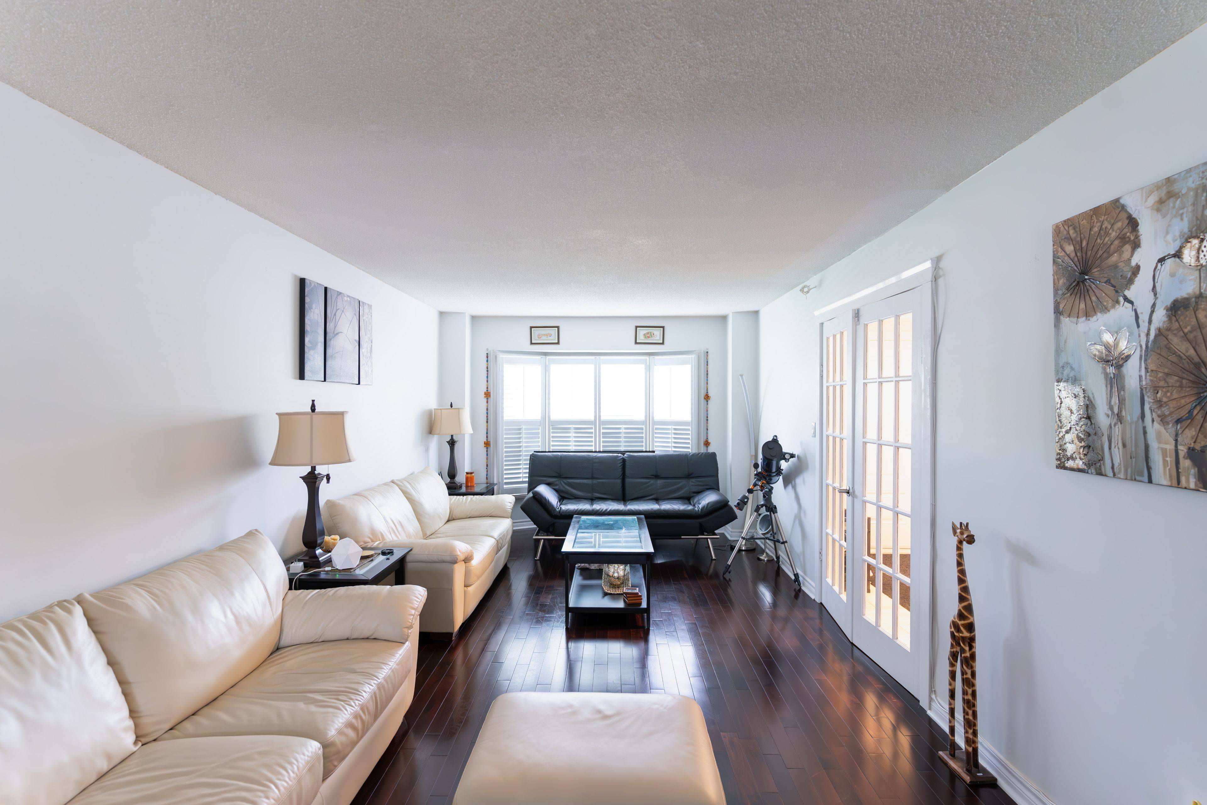 Mississauga, ON L5N 3H7,6326 Millers GRV