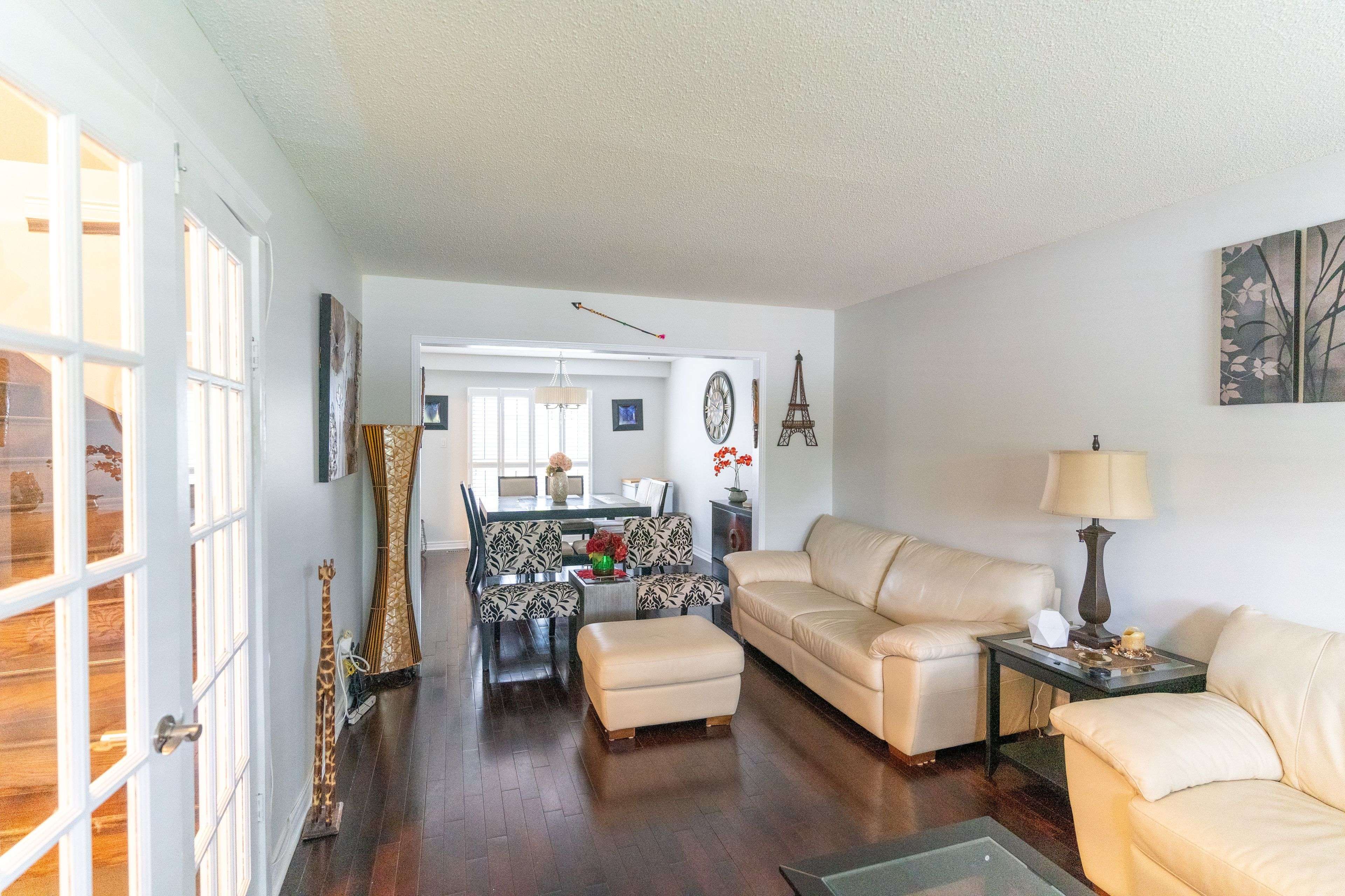 Mississauga, ON L5N 3H7,6326 Millers GRV