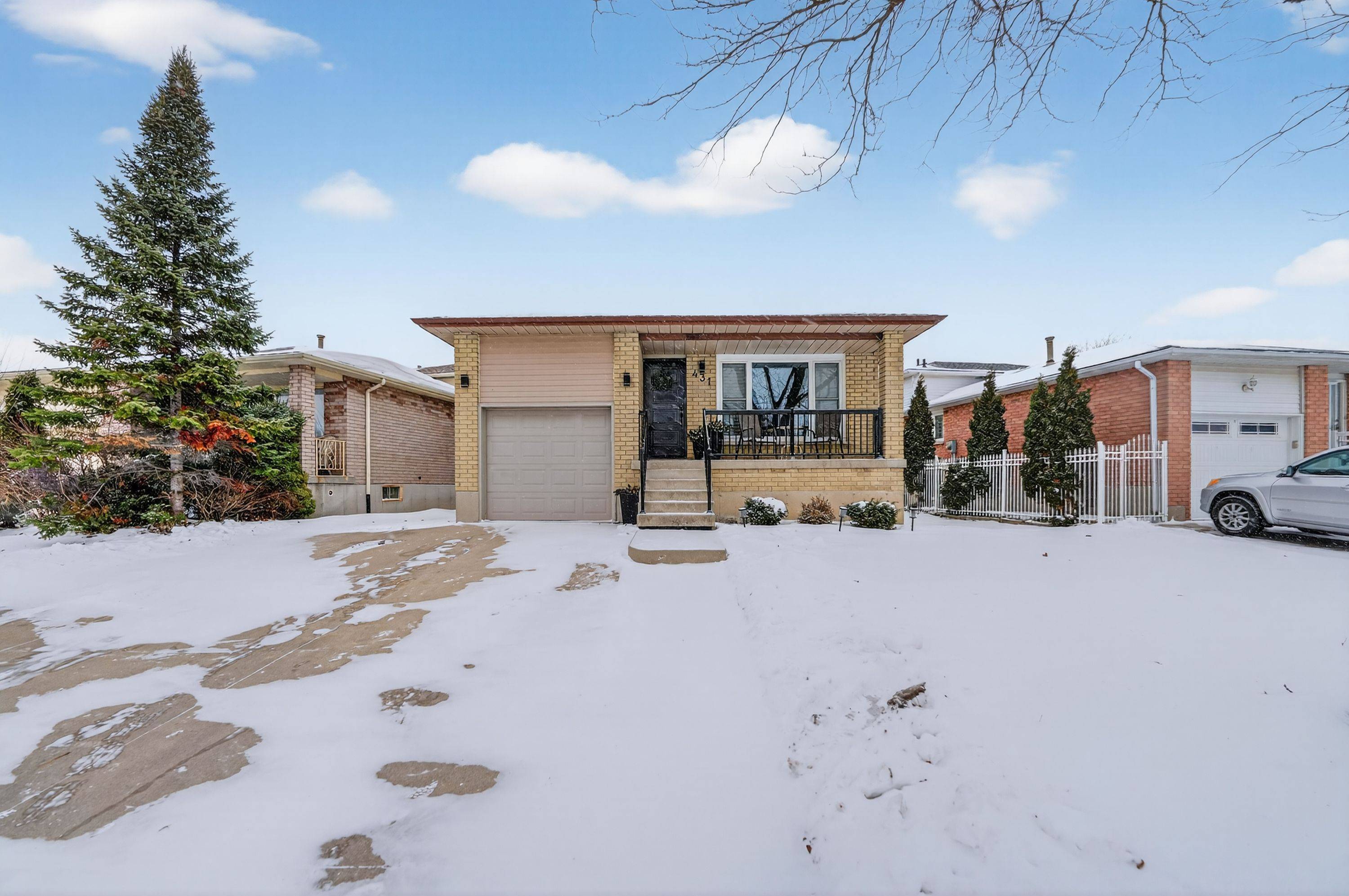 Hamilton, ON L8W 2M6,431 Rexford DR