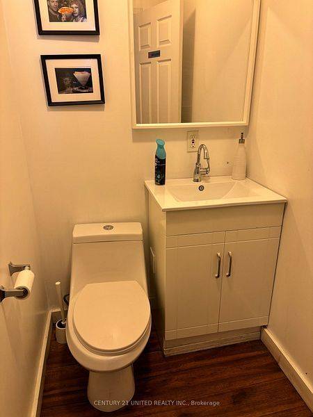 Peterborough, ON K9H 2L2,170 Hunter ST W