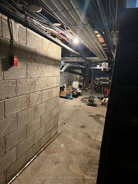 Peterborough, ON K9H 2L2,170 Hunter ST W