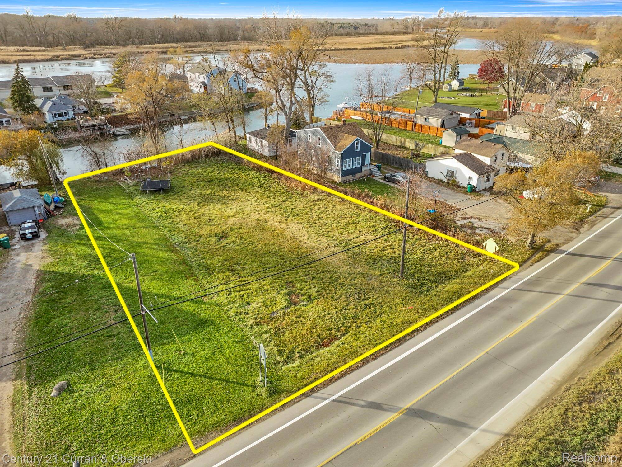 Brownstown, MI 48173,5 W Jefferson AVE