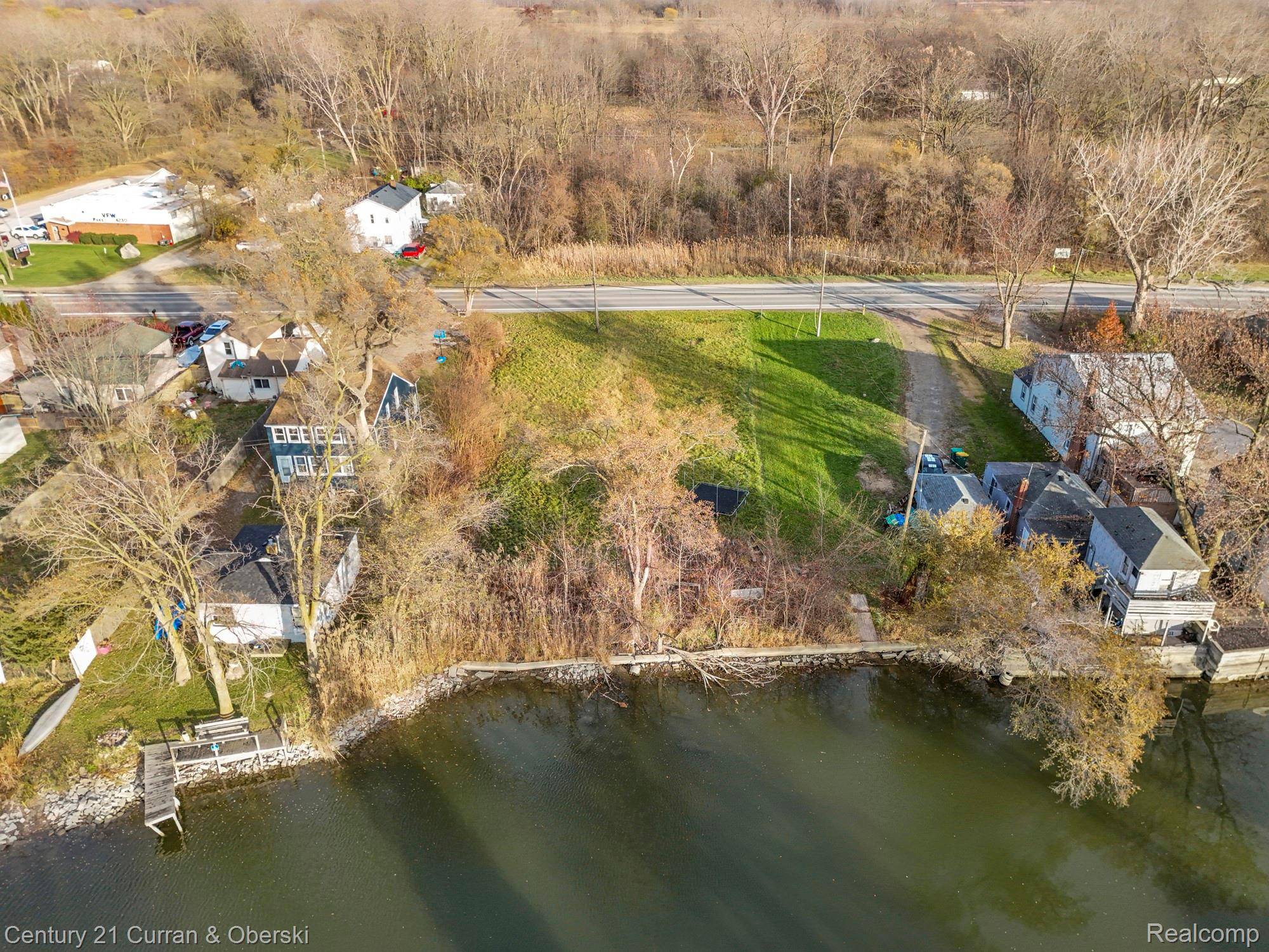 Brownstown, MI 48173,5 W Jefferson AVE