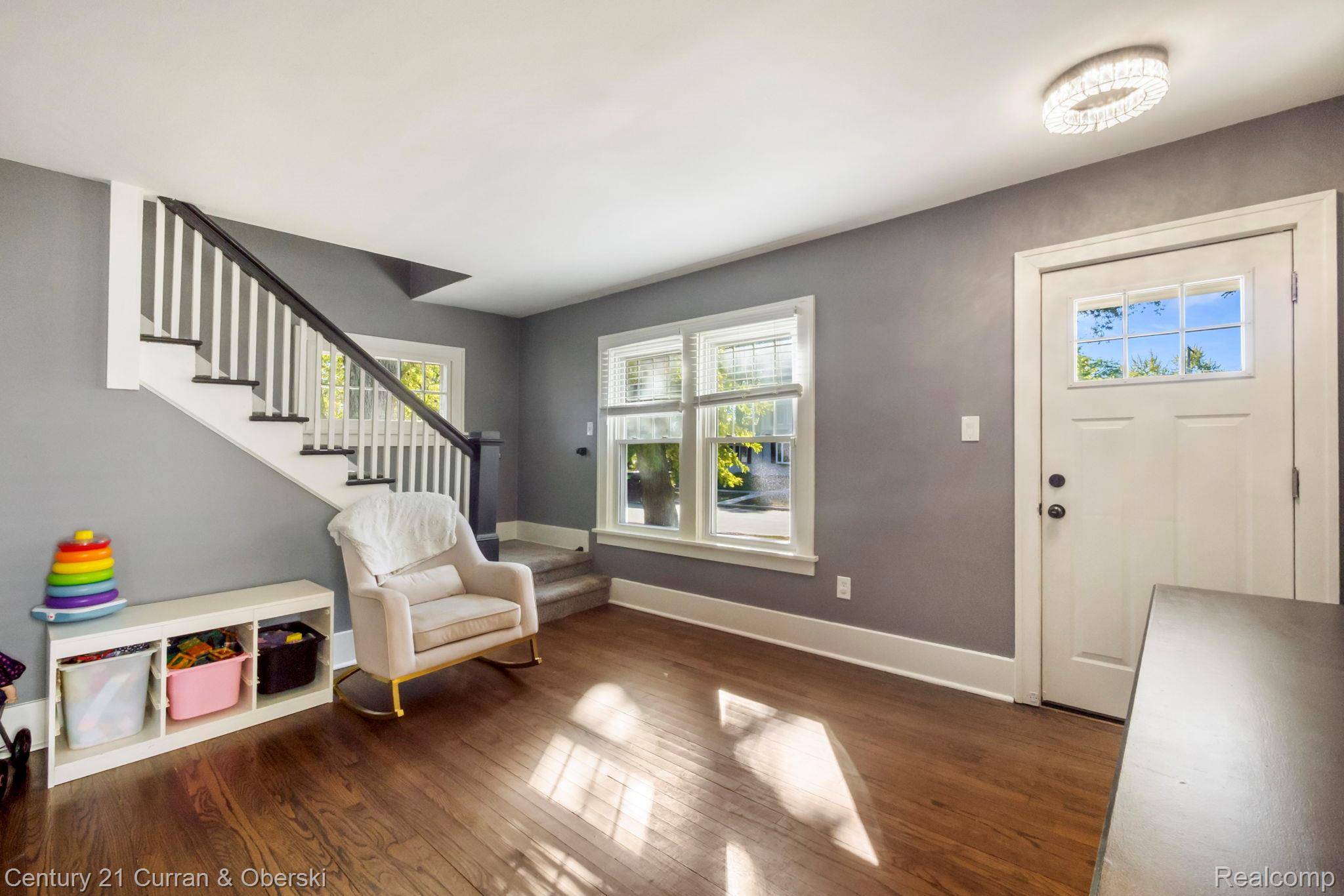 Clawson, MI 48017,846 Phillips AVE