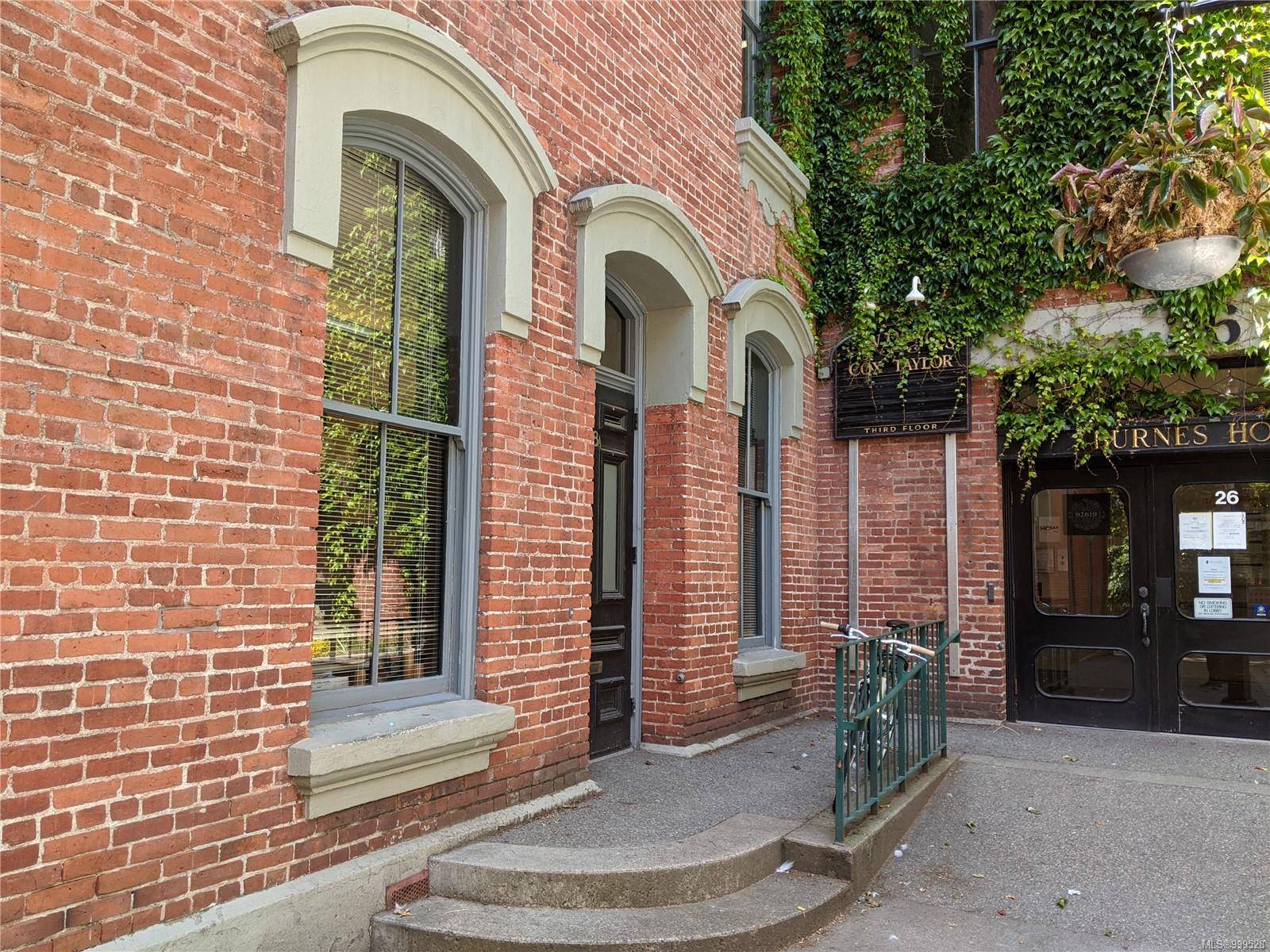 Victoria, BC V8W 1H9,26 Bastion Sq #14