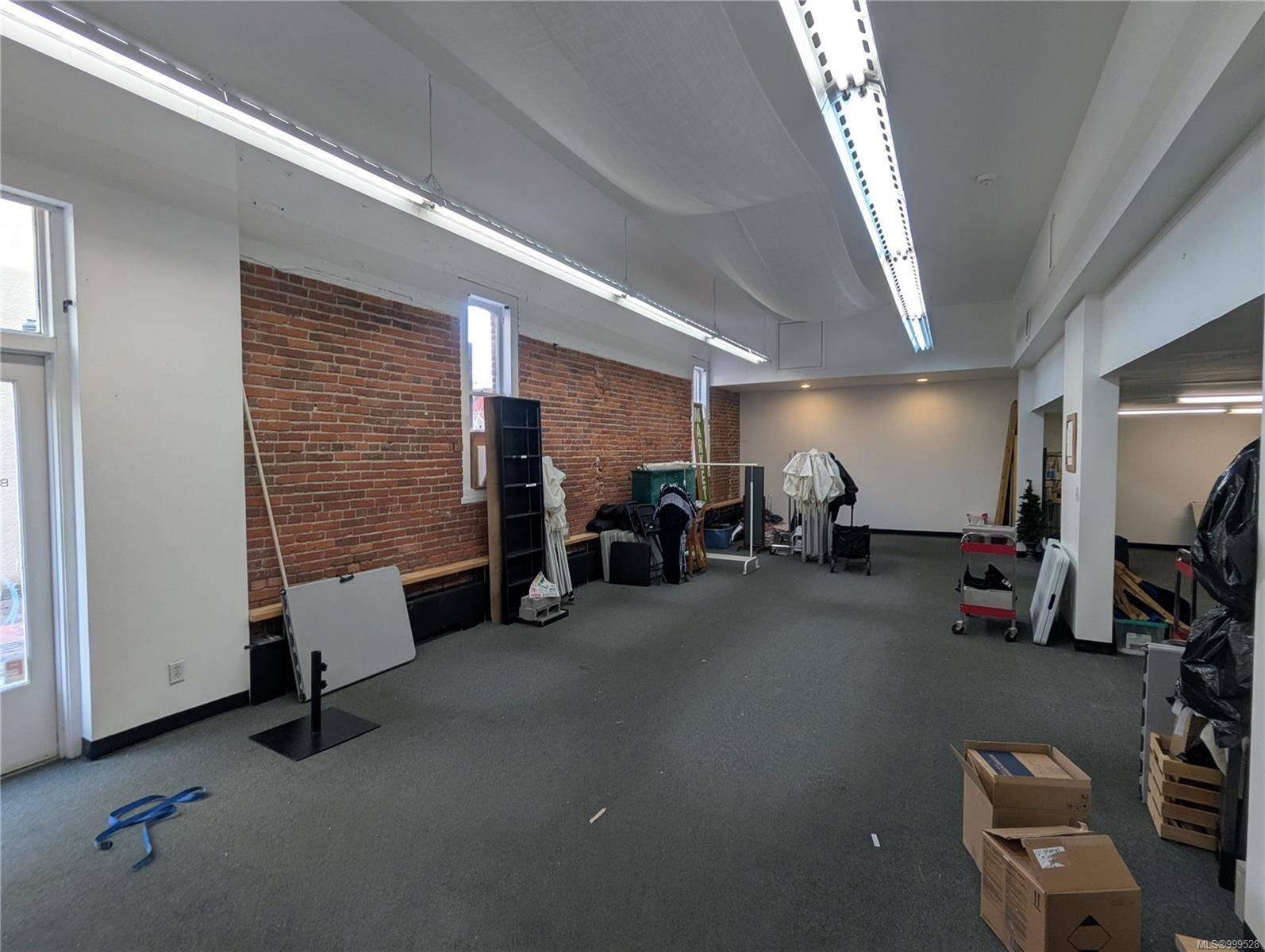 Victoria, BC V8W 1H9,26 Bastion Sq #14